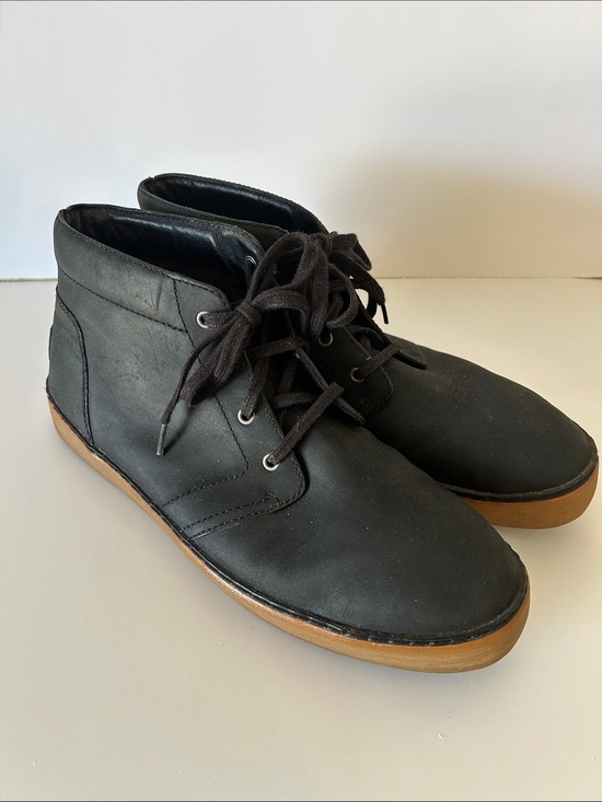 UGG Other - Ugg Men's Black Lace-Up Chukka Boots